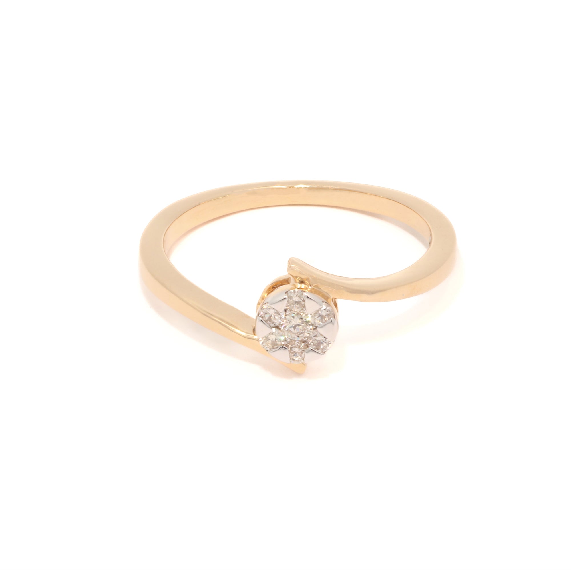 Gold ring with diamonds