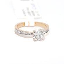 1 Carat Round Diamond Ring in Yellow Gold