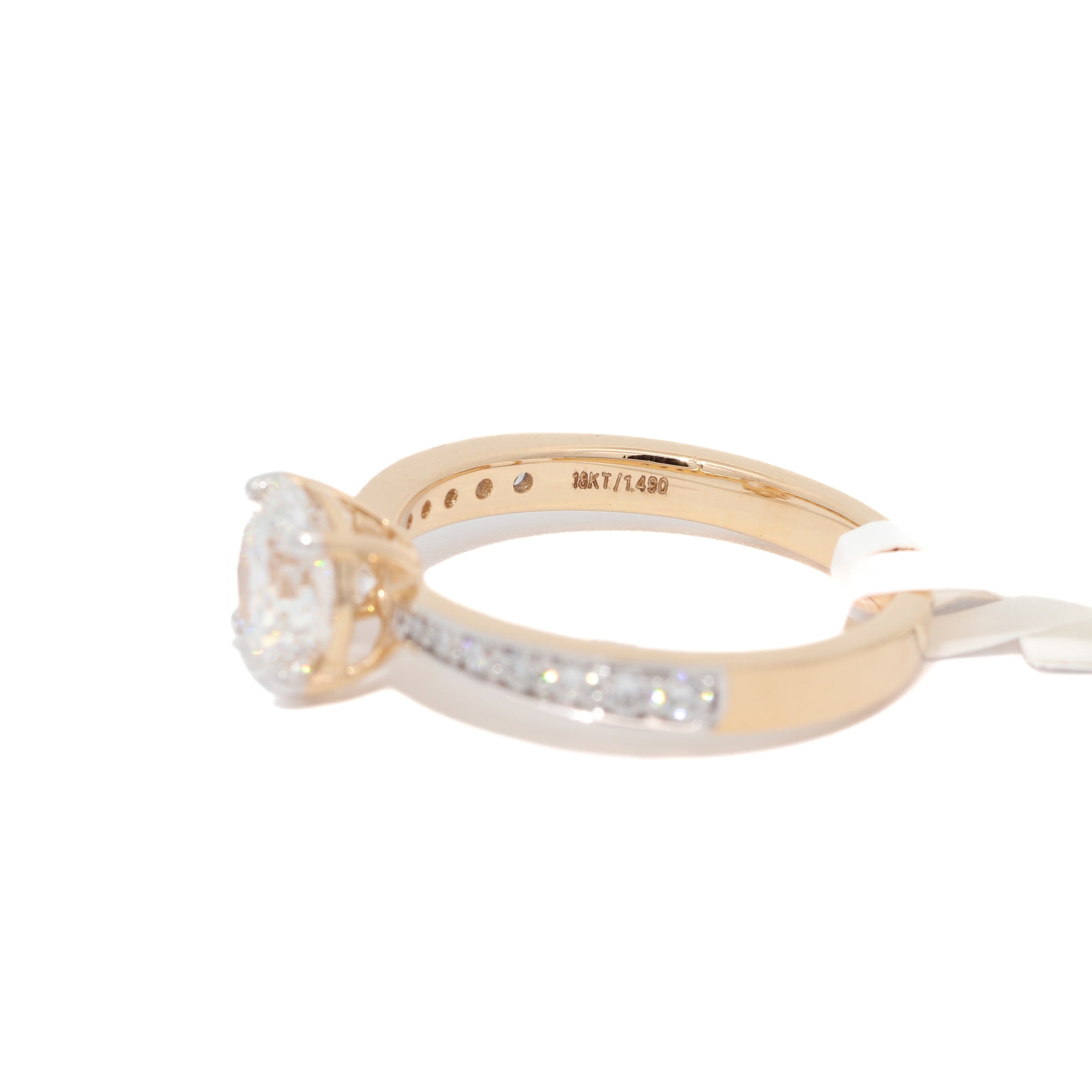 1 Carat Round Diamond Ring in Yellow Gold