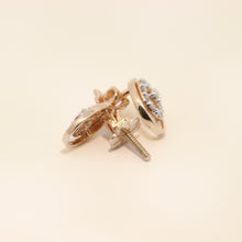 Floating Halo Diamond Studs