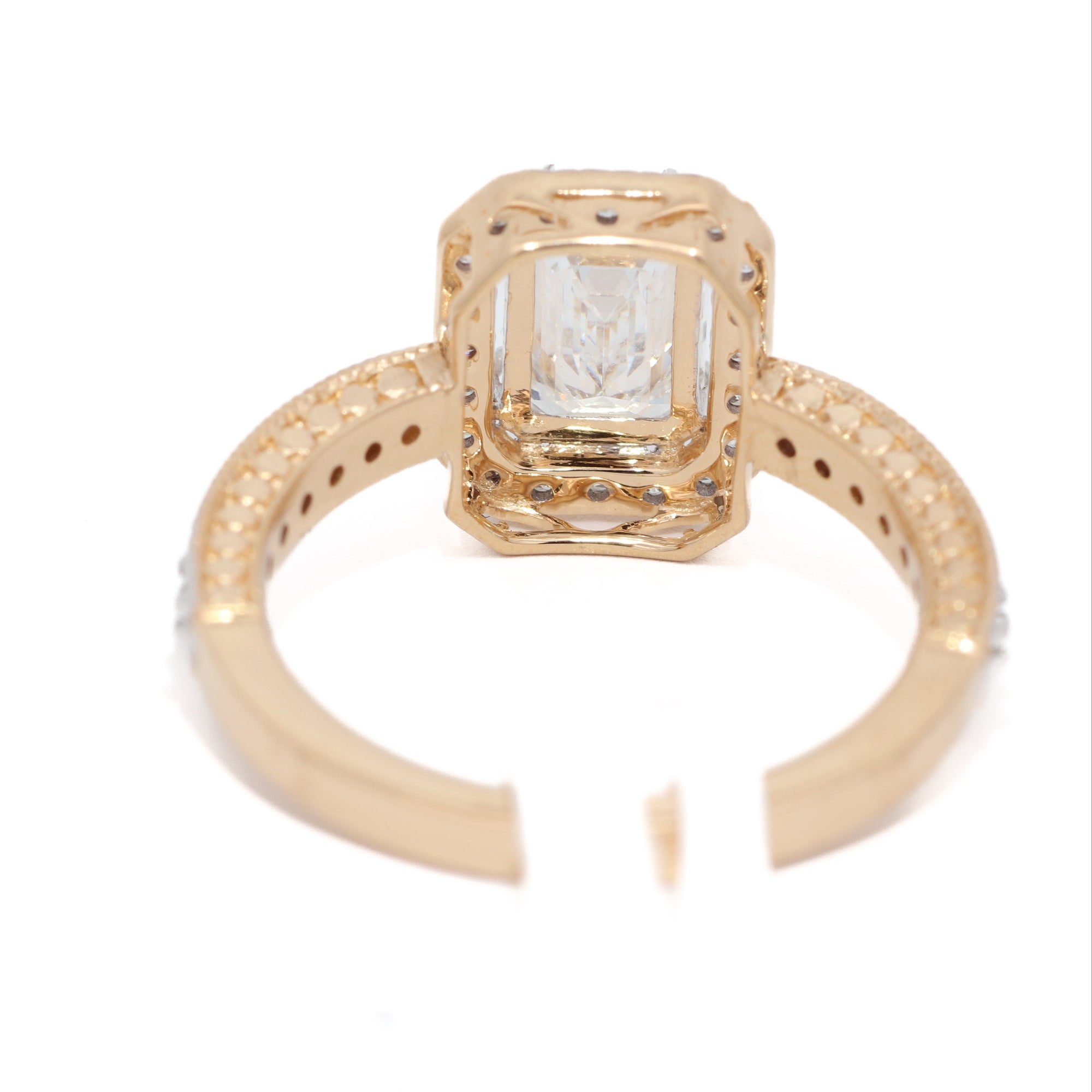 1.00 Emerald Lab Diamond in Pavé Band