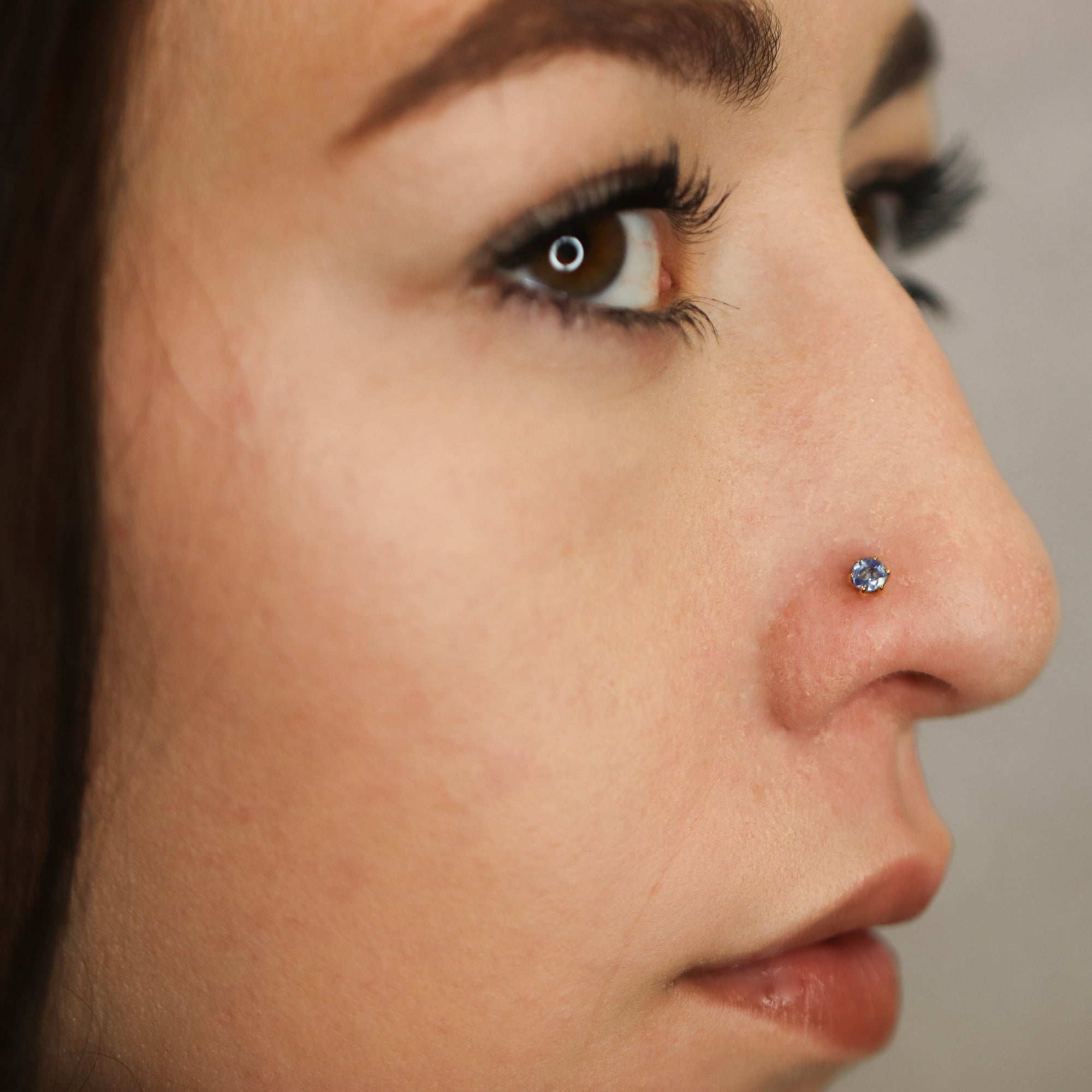 Aquamarine Nose Pin (18K)