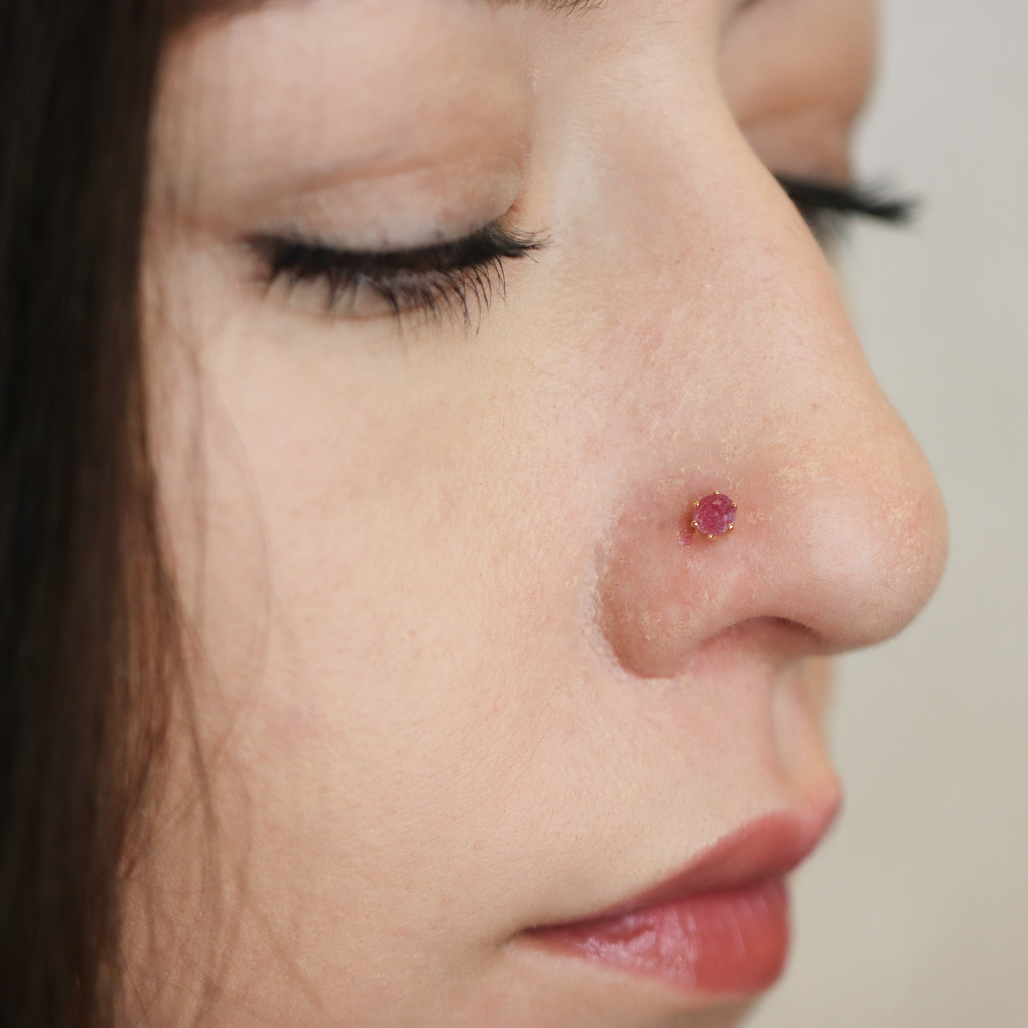 Red Ruby Nose Pin (18K)