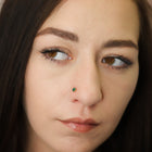 Green Emerald Nose Pin (18K)