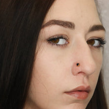 Royal Blue Nose Pin (18K)