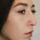 Cloverleaf Nose Pin with 4 Diamonds (18K)