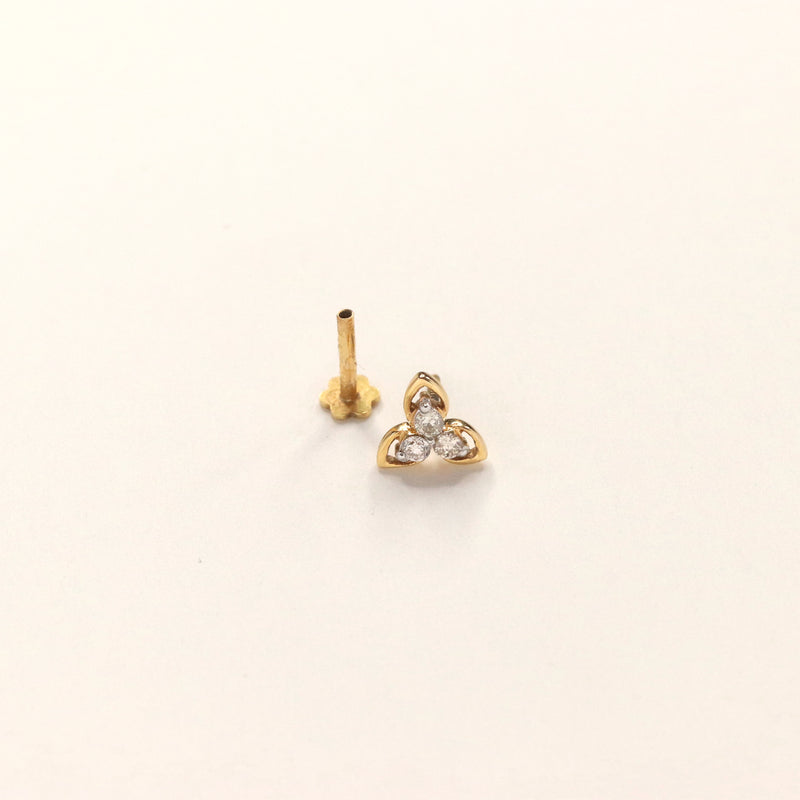 Cloverleaf Diamond Nose Pin (18K)