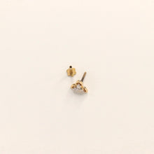 Cloverleaf Diamond Nose Pin (18K)