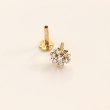 Floral Nosepin with Diamonds (18K)