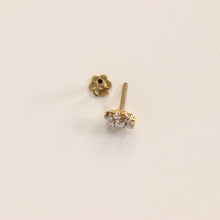 Floral Nosepin with Diamonds (18K)