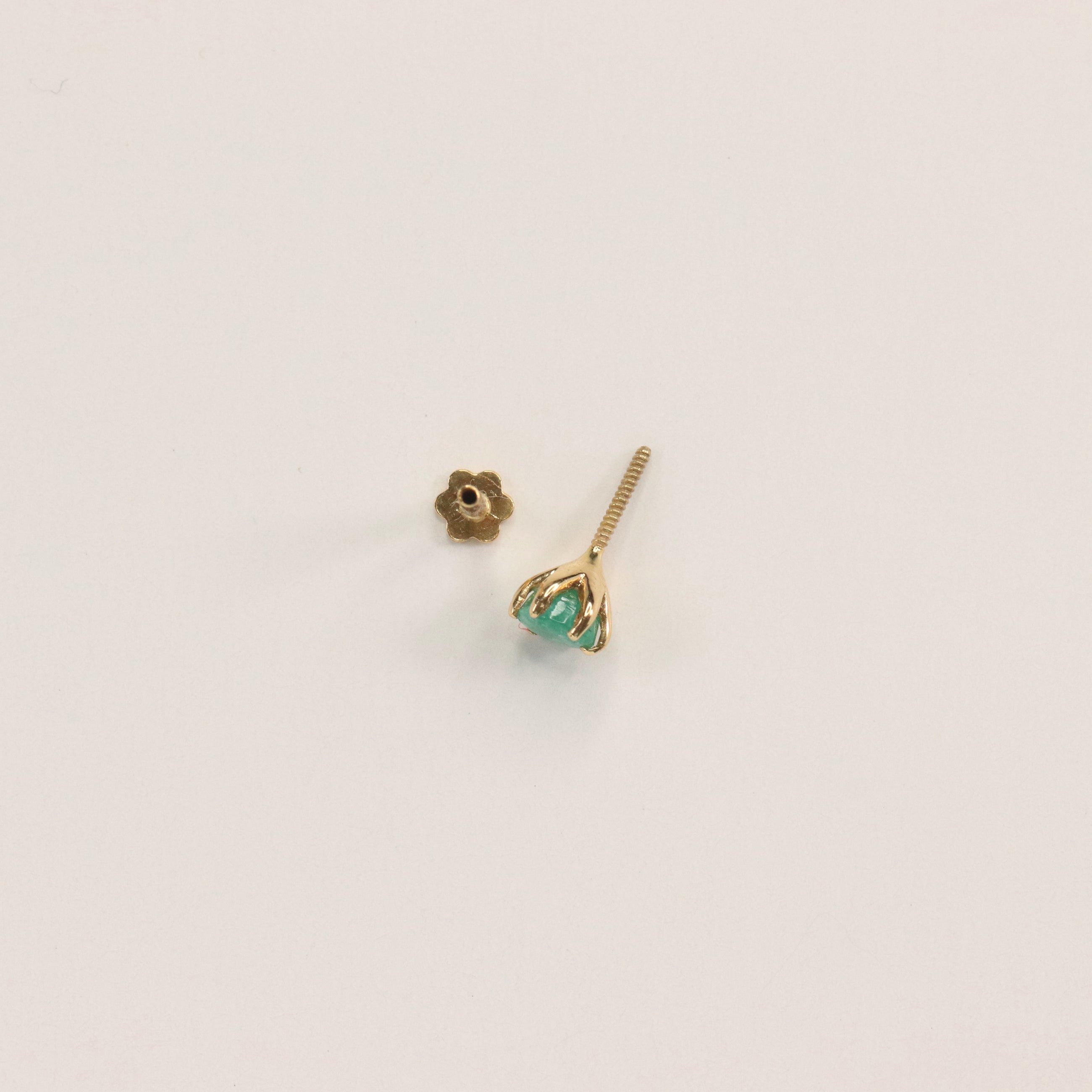 Green Emerald Nose Pin (18K)