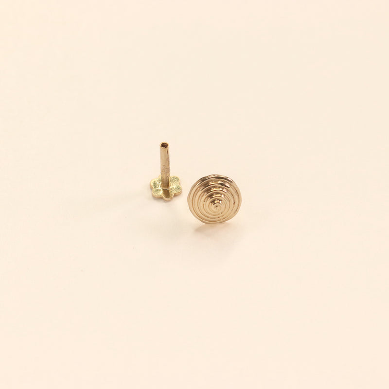 Gold Nose Pin (18K)