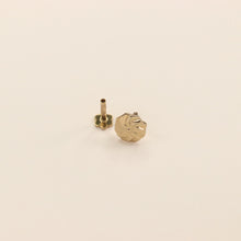 Gold Nose Pin (18K)