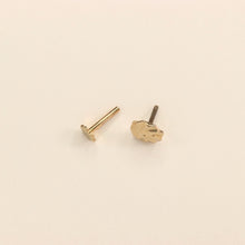 Gold Nose Pin (18K)