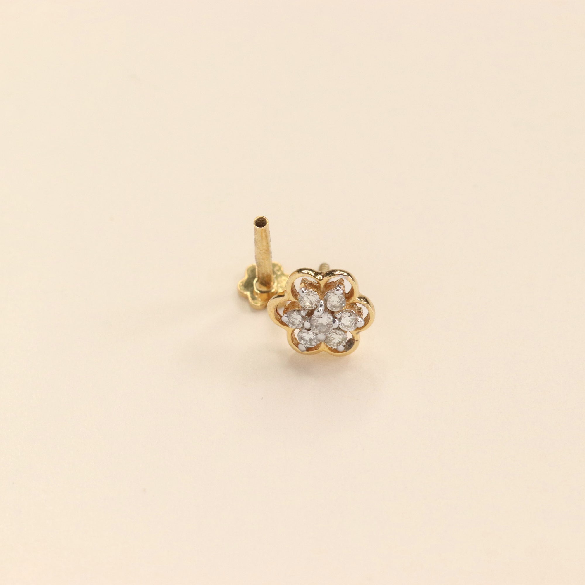 Floral Nosepin with Diamonds (18K)