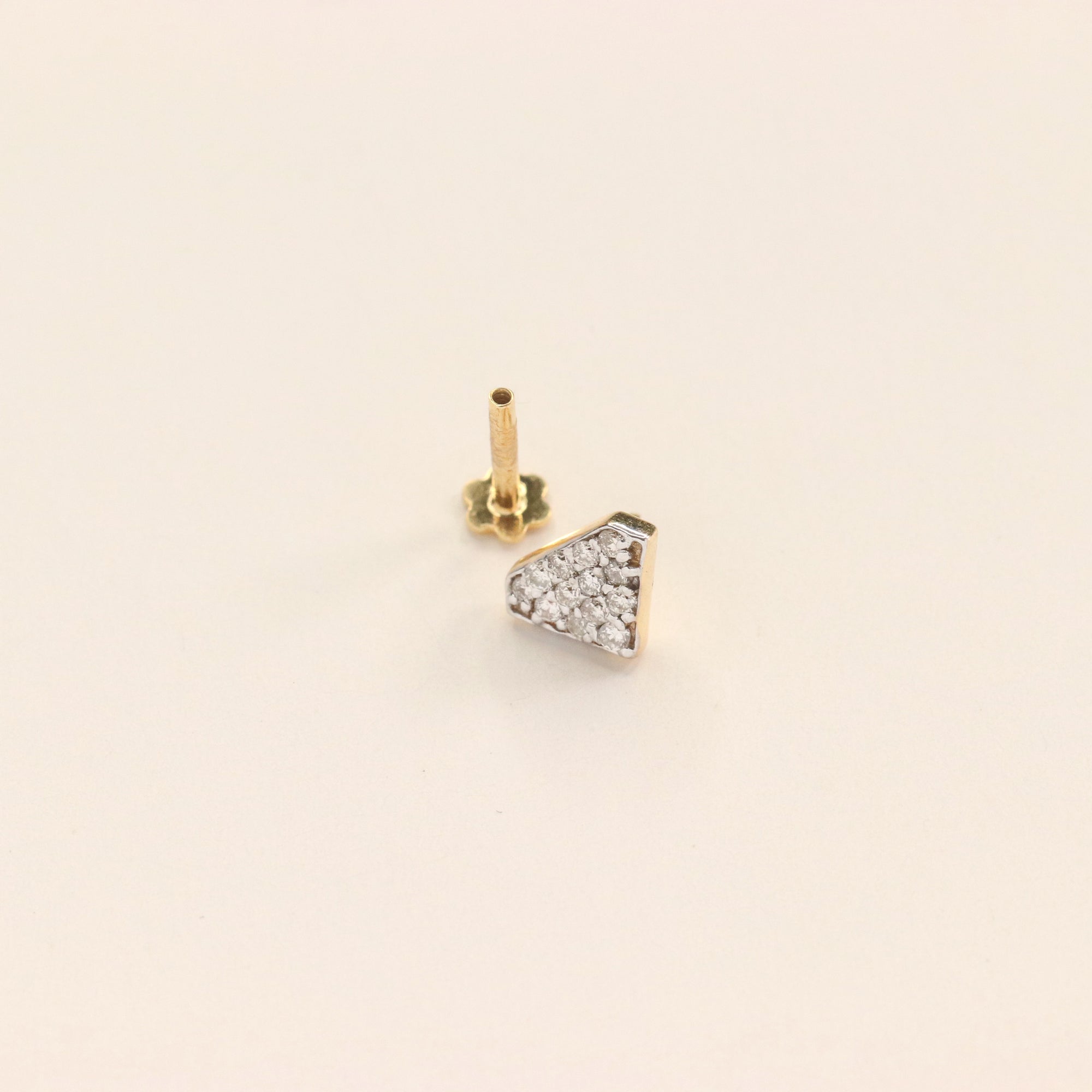 Diamond Nose Pin (18K)