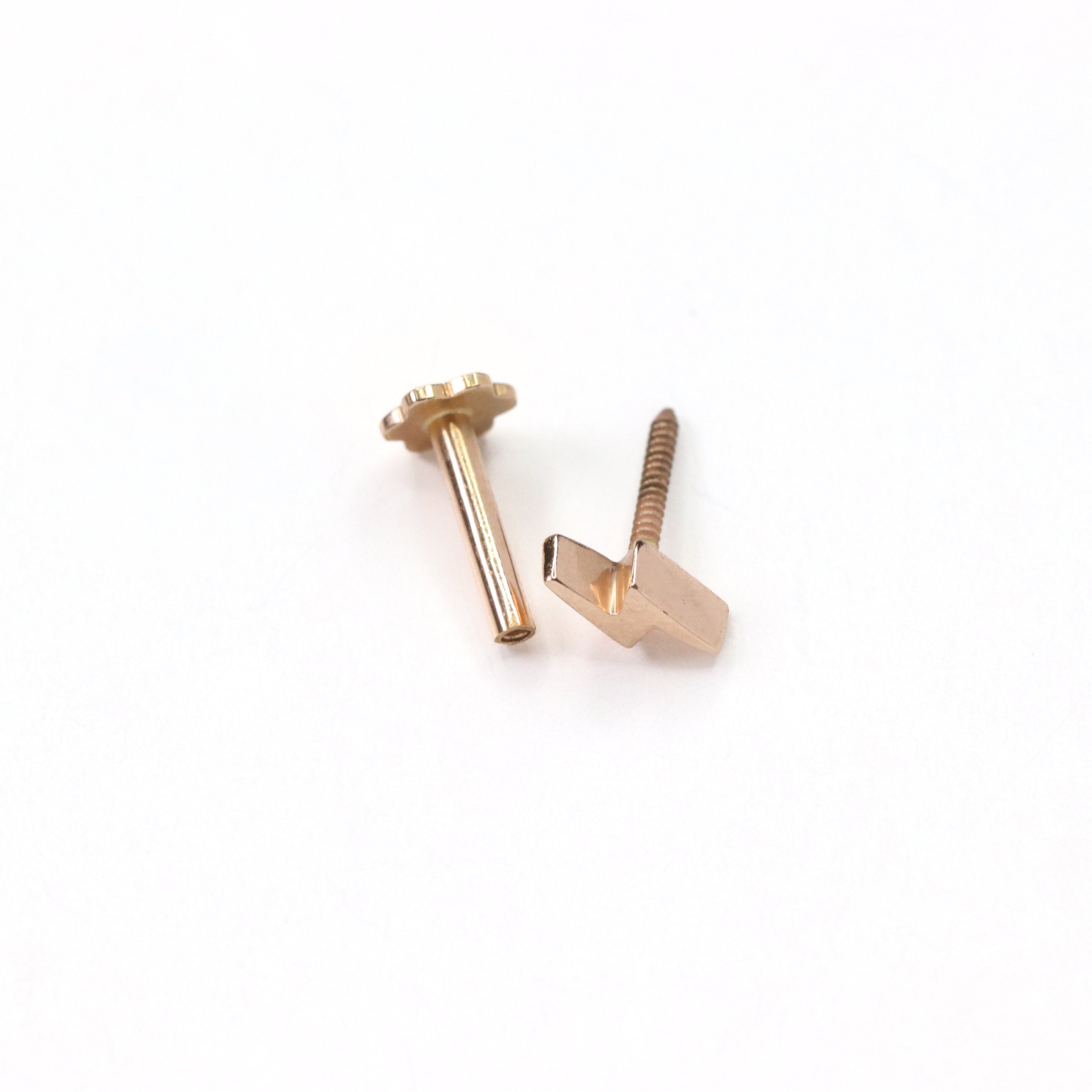 Lightning Bolt Nose Stud (18K)