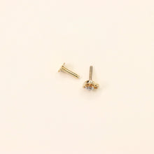 Heart Nose Pin with Diamonds (18K)