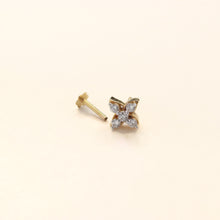 Butterfly Nose Pin with Diamonds (18K)