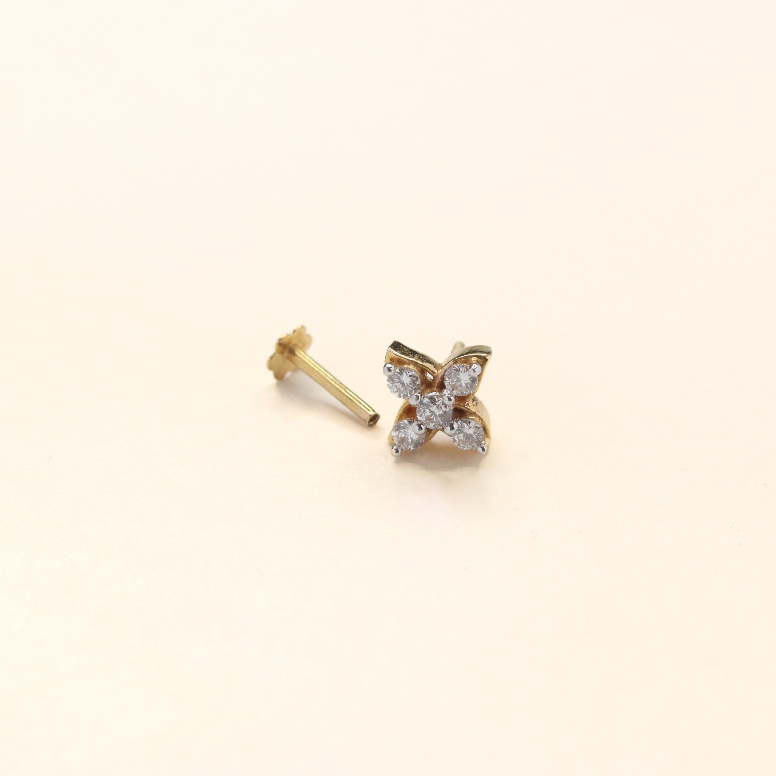 Butterfly Nose Pin with Diamonds (18K)